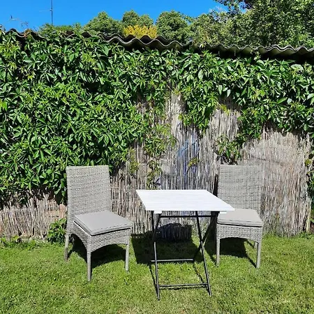 Appartement Romantiline Kesklinna Aia Taenava *